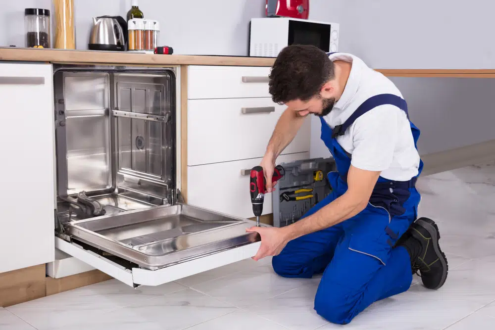 How to install a dishwasher safely